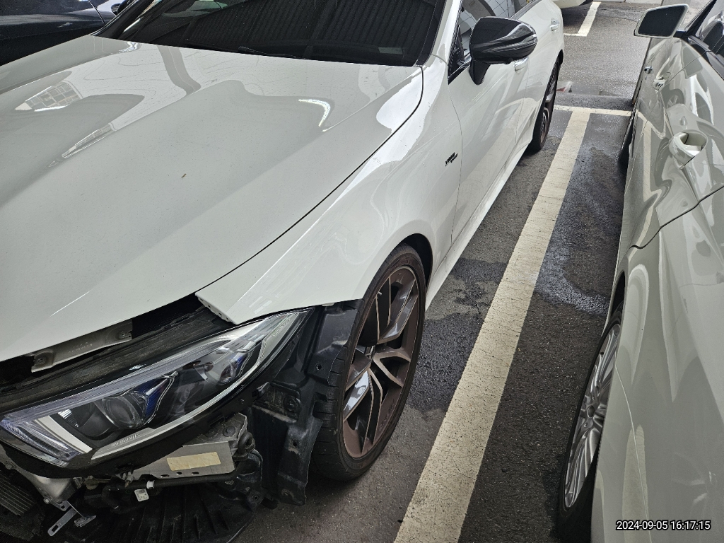 2023 Mercedes-Benz MercedesAMG CLS53 4MATIC +, photograph 4