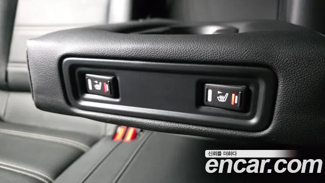 Renault-KoreaSamsung QM6 2.0 GDe LE 2WD — photo 1 of 20