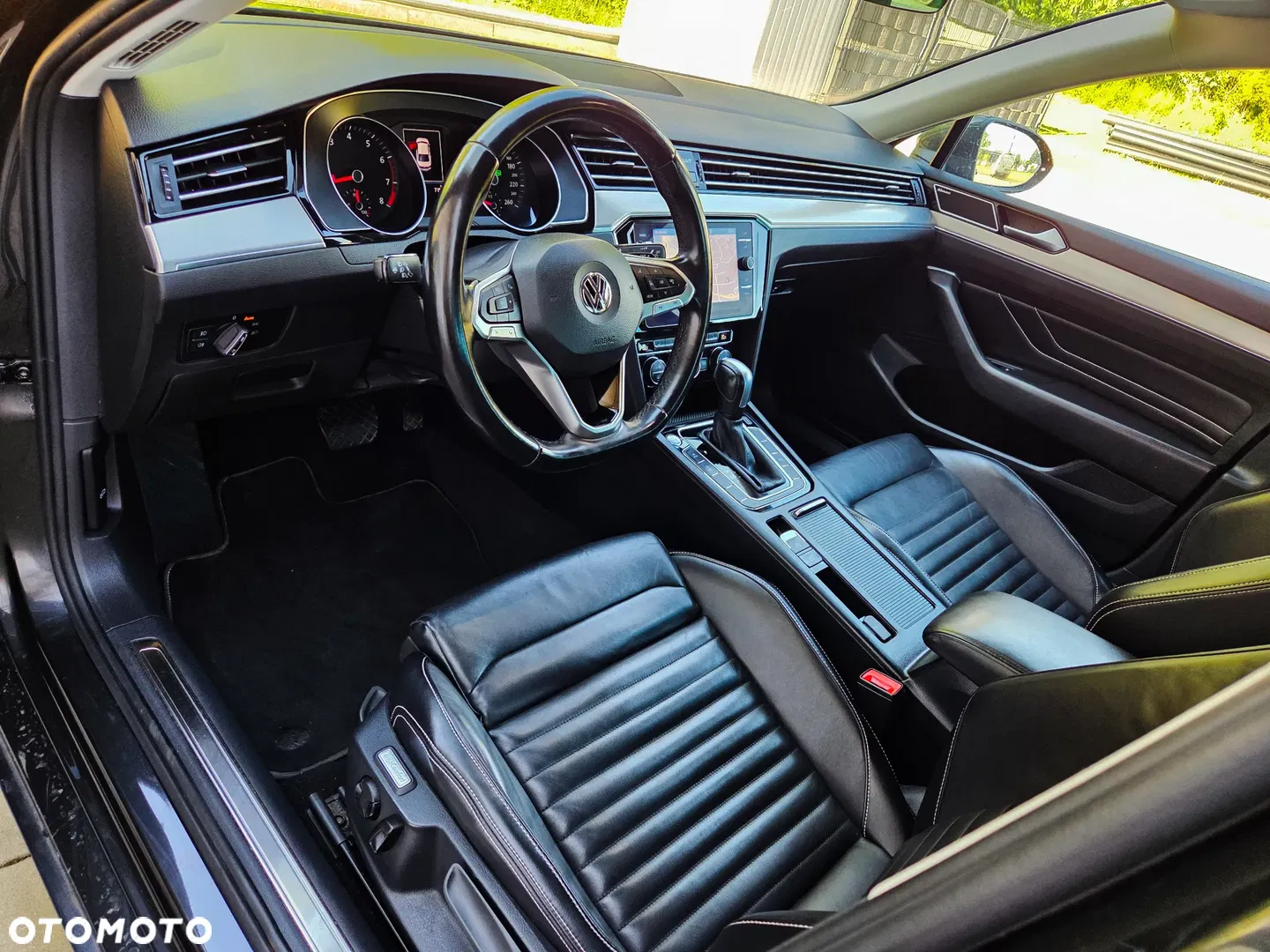 2020 Volkswagen Passat 2.0 TSI Elegance DSG, photograph 12