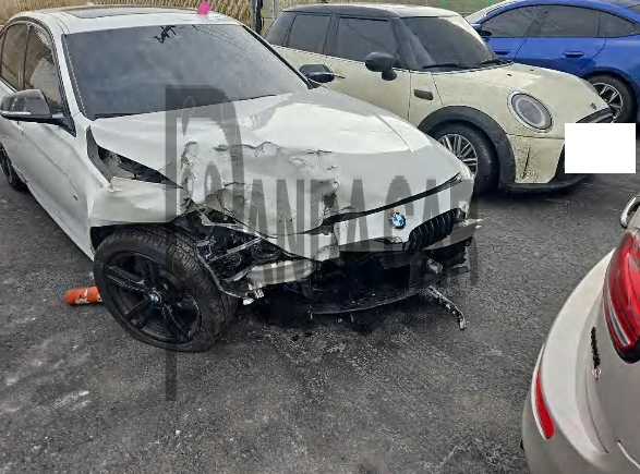2018 BMW 320i, photograph 4
