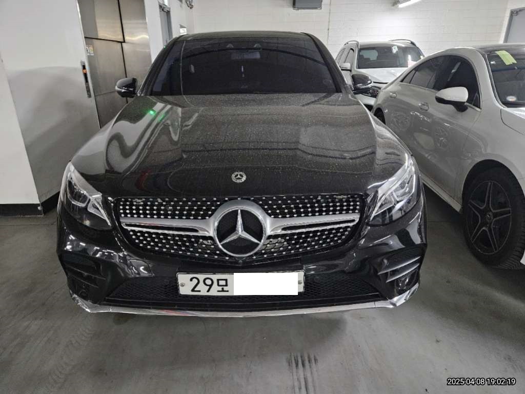 2018 Mercedes-Benz GLC220 d 4Matic Coupe, photograph 5
