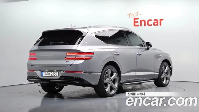 Genesis GV80 3.0 Diesel AWD — photo 1 of 32