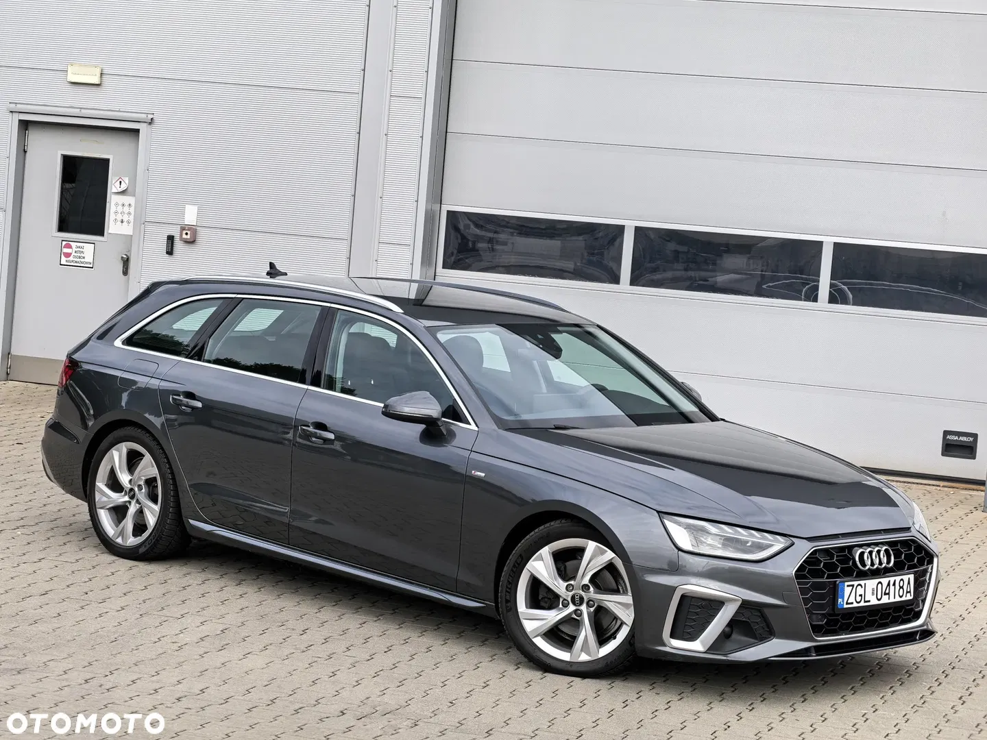 2021 Audi A4 Avant 30 TDI S tronic S line, photograph 3