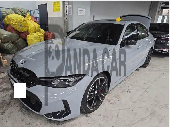 2026 BMW M340i, photograph 2
