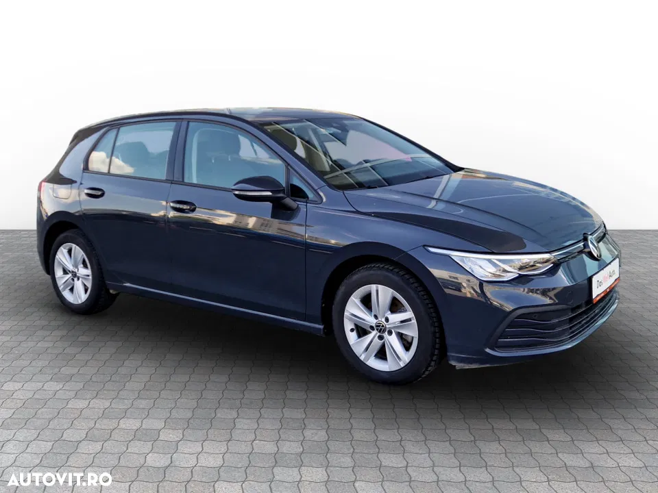 2021 Volkswagen Golf 1.0 TSI Life, photograph 5