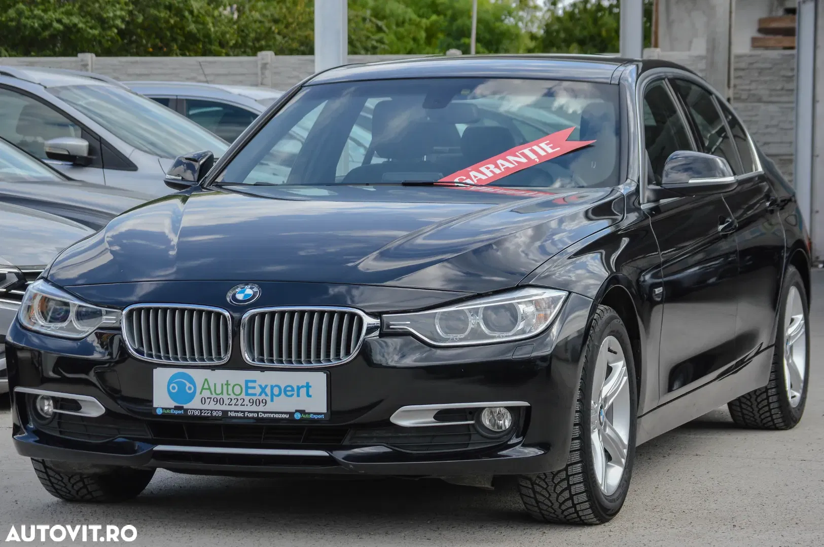 2014 BMW Seria 3 320d xDrive DPF Aut. Edition Sport, photograph 11