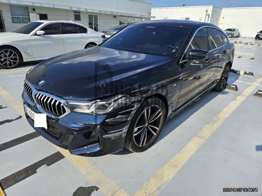 2021 BMW 630d xDrive, photograph 2