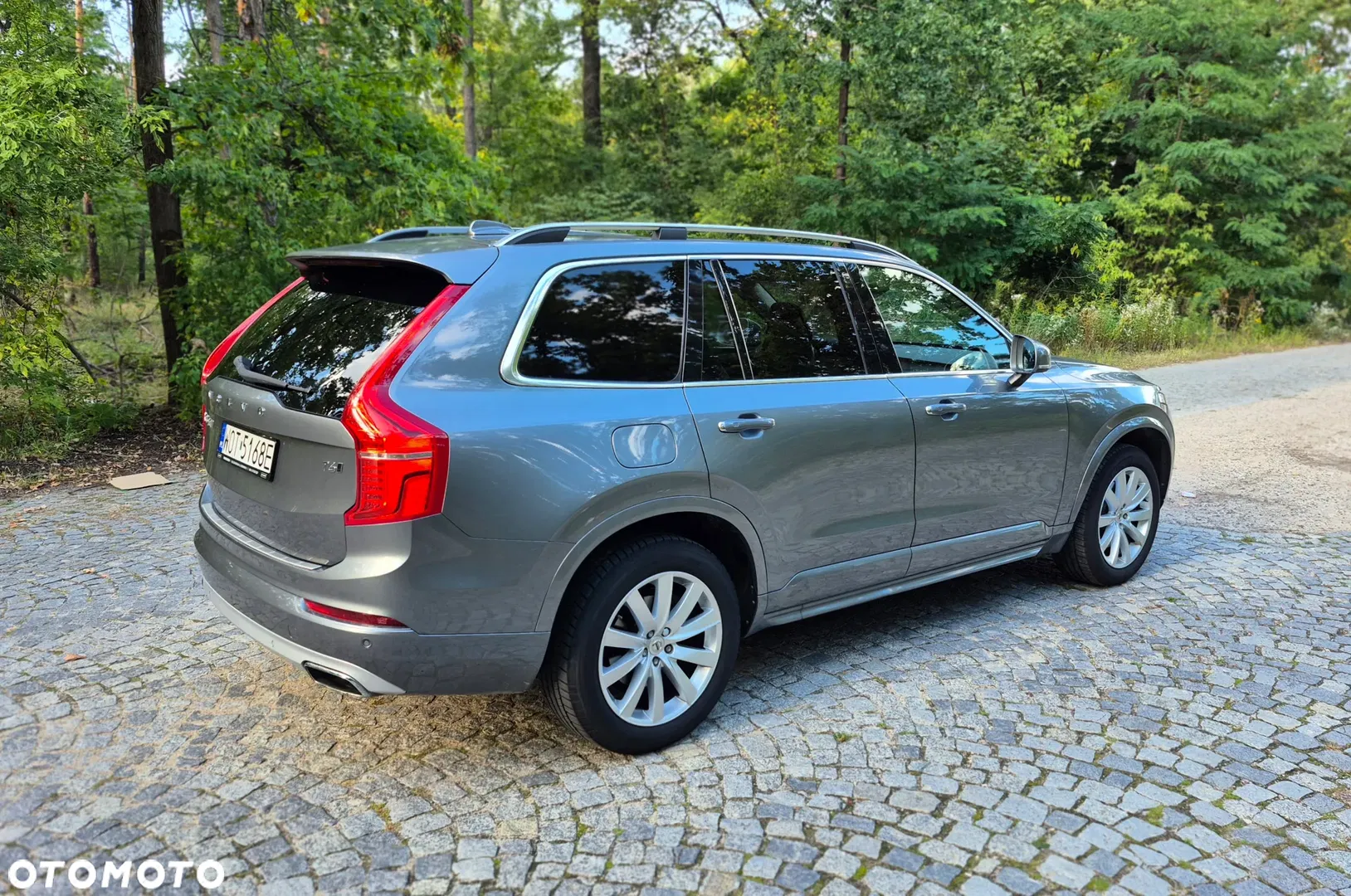 2016 Volvo XC 90 T6 AWD Geartronic Momentum, photograph 4