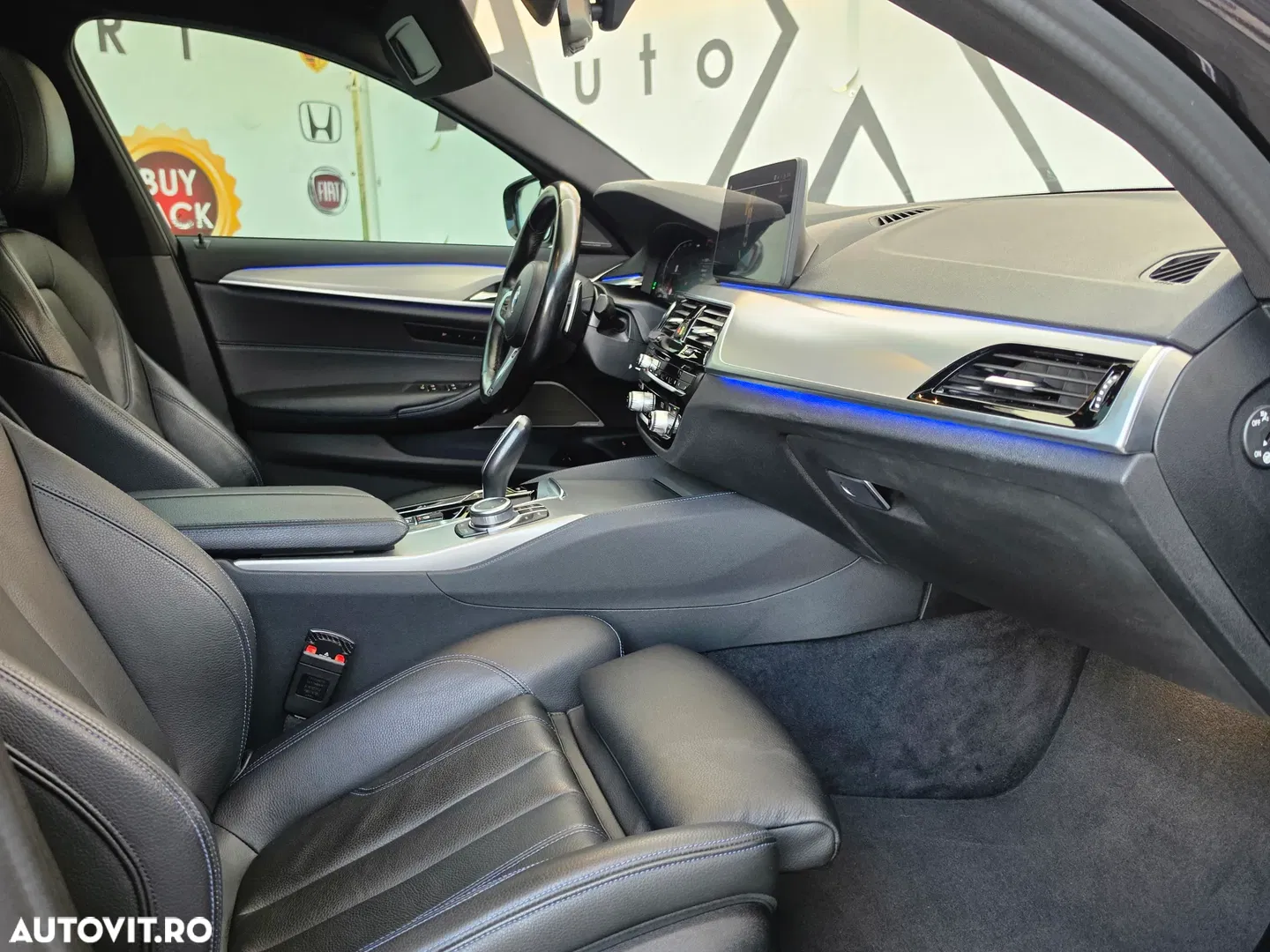 2022 BMW Seria 5 520d Aut. M Sport Edition, photograph 8