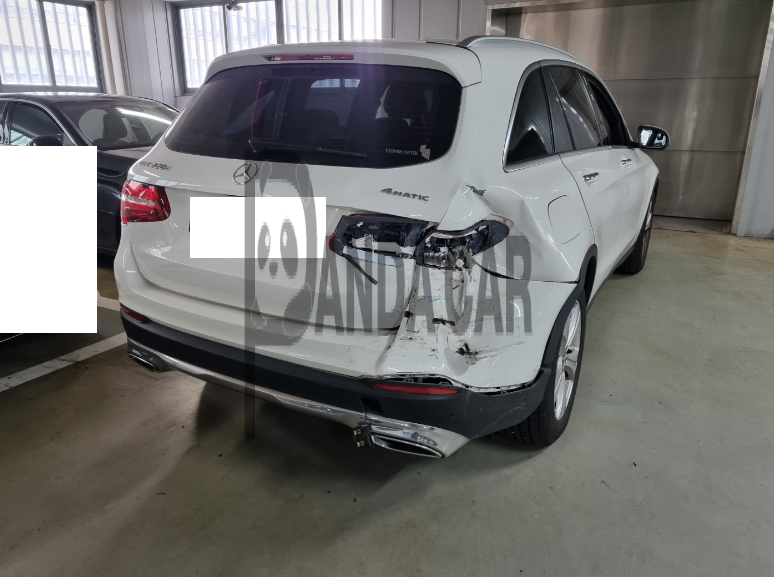 2018 Mercedes-Benz GLC220 d 4Matic, photograph 1