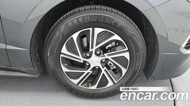 Hyundai Sonata Modern — photo 1 of 30