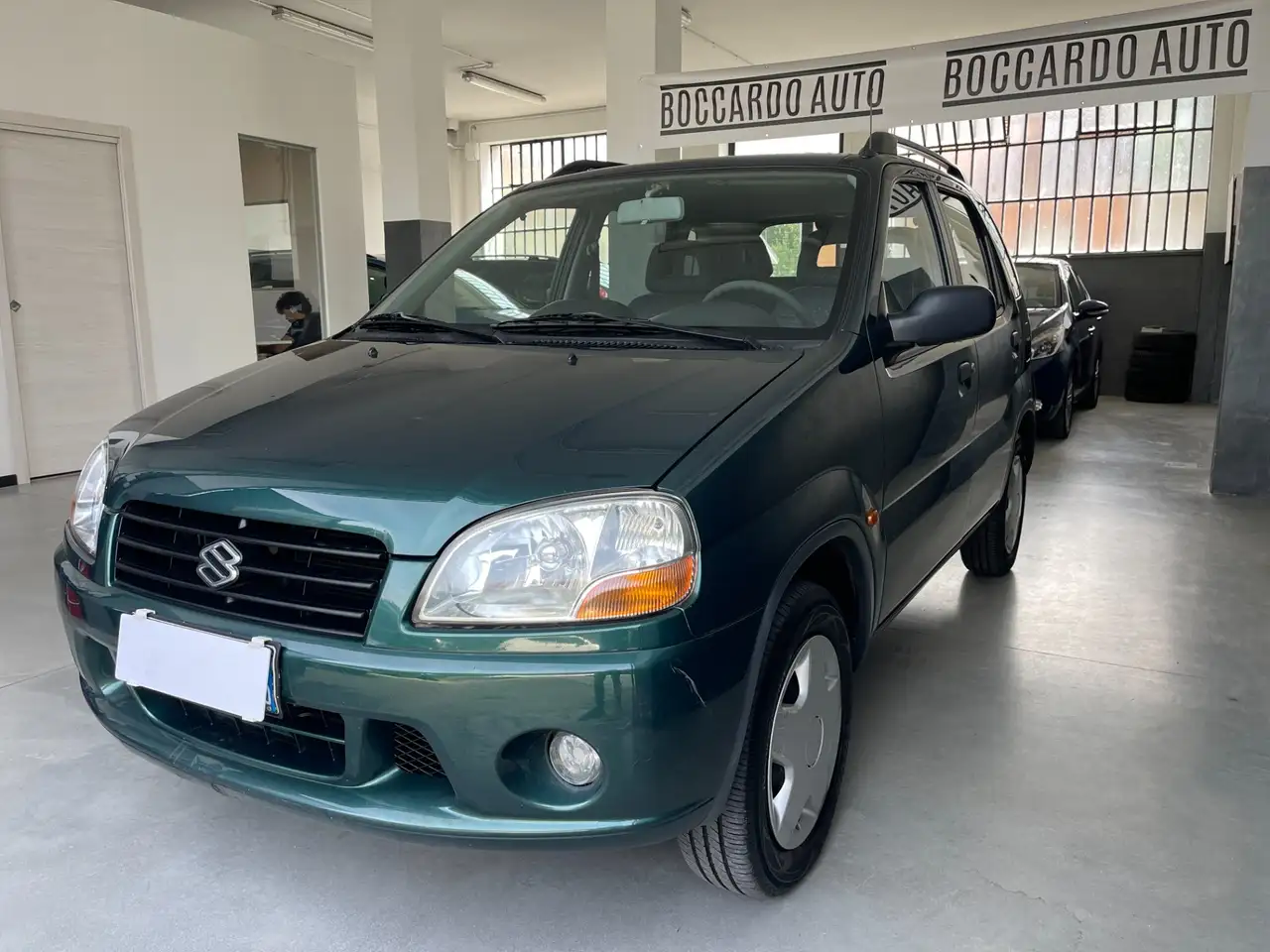 Suzuki Ignis Ignis 1.3i 16V cat 4WD GL — photo 1 of 15