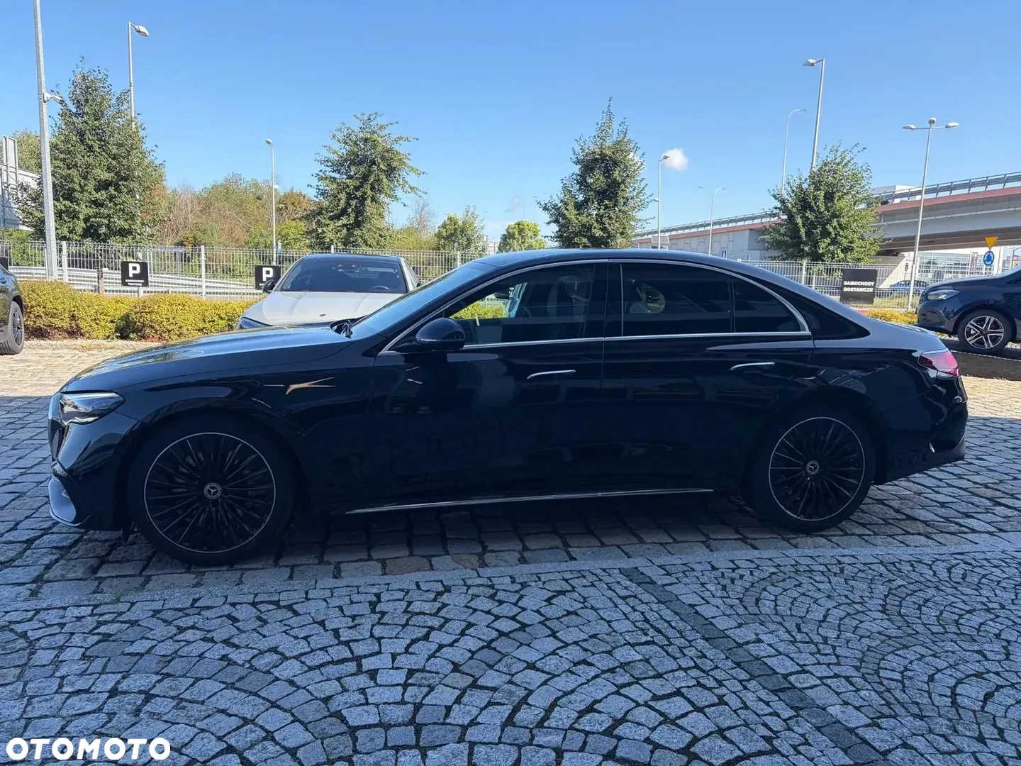 2025 Mercedes-Benz Klasa E 450 d 4Matic 9G-TRONIC AMG Line NIGHT Edition, photograph 7