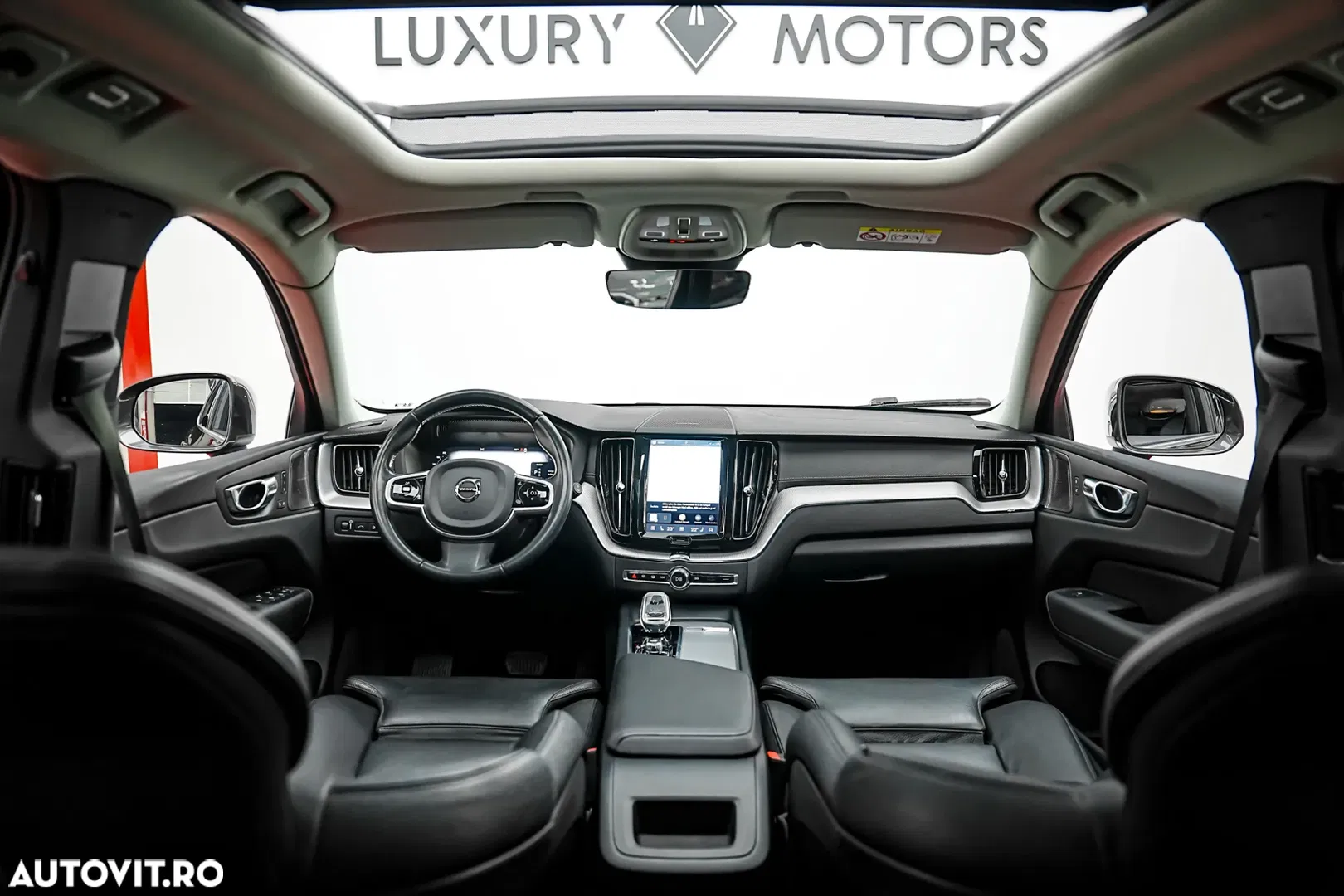 2021 Volvo XC 60 Recharge T6 Twin Engine eAWD Inscription Expression, photograph 2