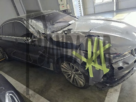2017 BMW 750Li xDrive, photograph 4