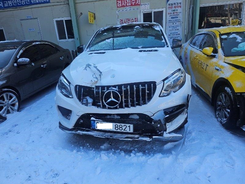 2017 Mercedes-Benz GLE350 d 4Matic Coupe, photograph 1
