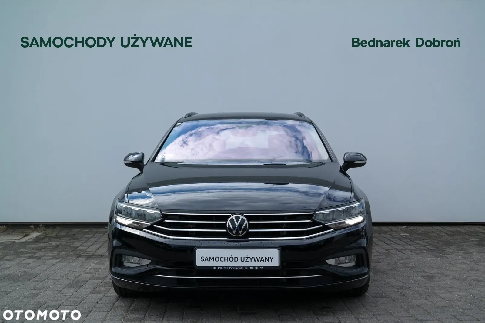 2021 Volkswagen Passat 2.0 TSI Business DSG, photograph 2