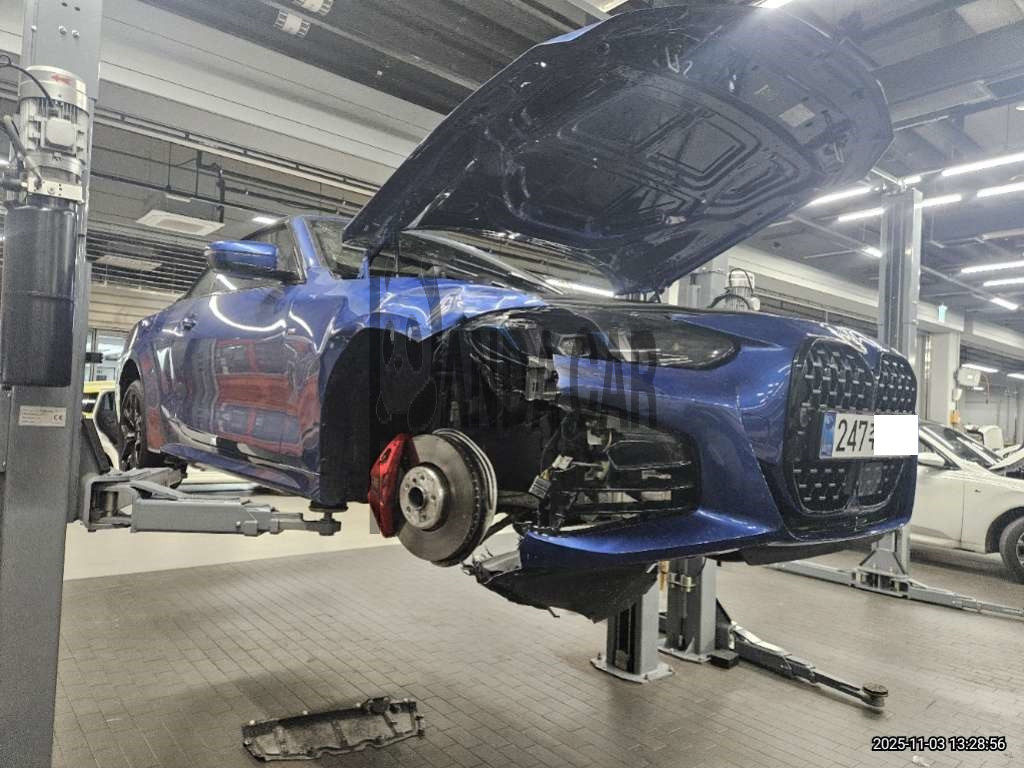 2025 BMW 420i Convertible, photograph 3