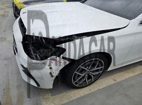 2022 Mercedes-Benz E220 d 4MATIC, photograph 5
