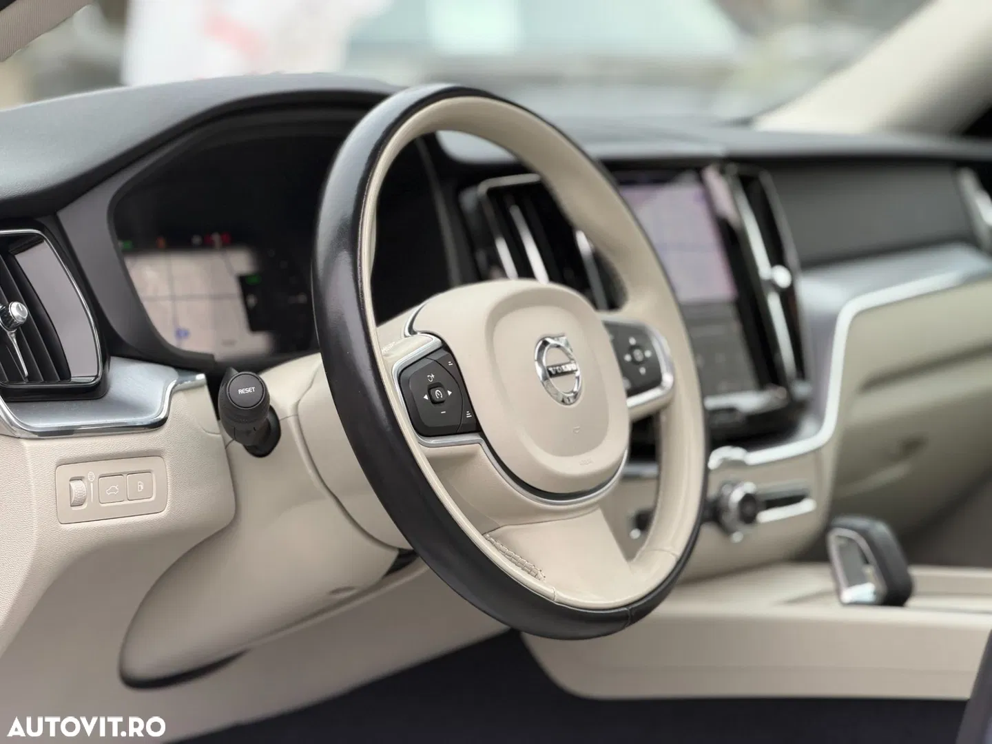 2021 Volvo XC 60 T8 Twin Engine AWD Inscription, photograph 7
