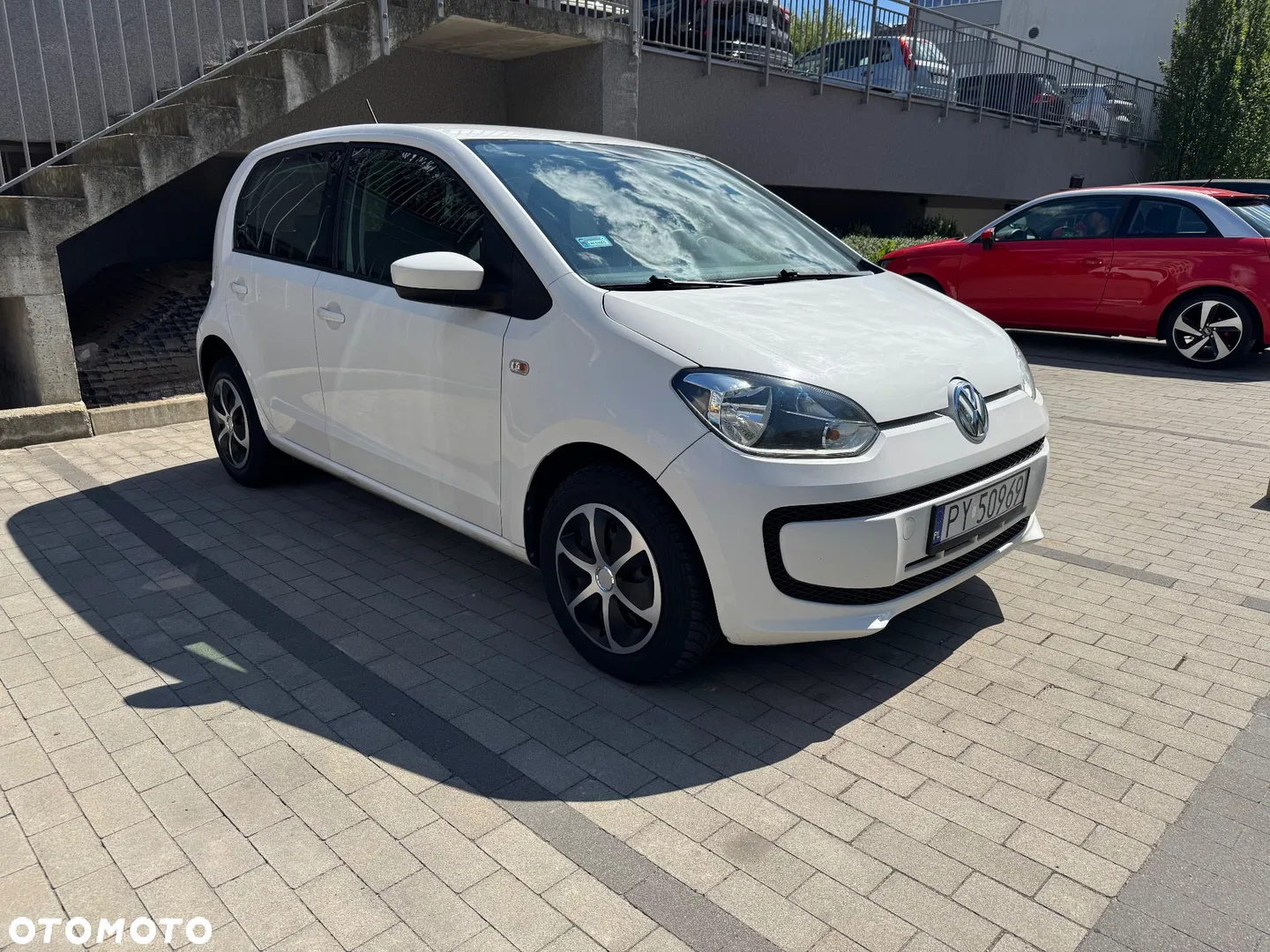 2015 Volkswagen up! 1.0 move EU6, photograph 3