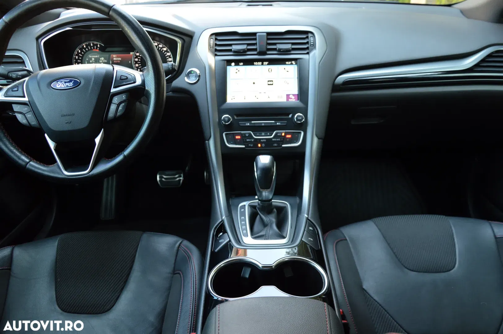 2018 Ford Mondeo 2.0 TDCi Start-Stopp PowerShift-Aut ST-Line, photograph 5