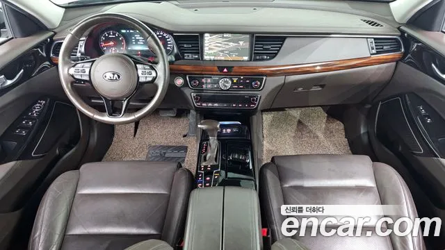 2017 Kia K7 2.4 GDI Limited, photograph 12