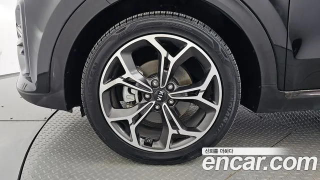 Kia Sportage Diesel 2.0 2WD — photo 1 of 32