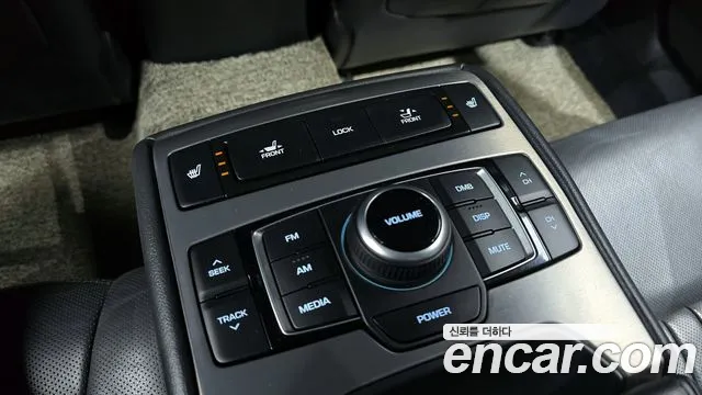 Hyundai Genesis G330 Modern AWD — photo 1 of 21