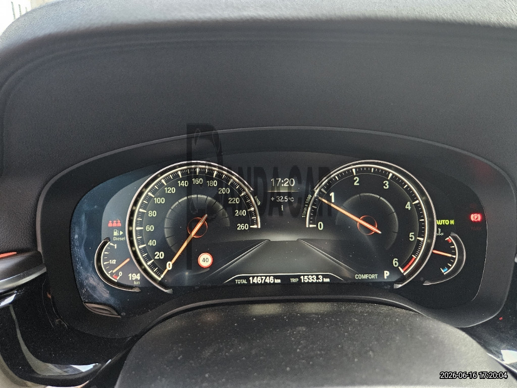 2018 BMW 520d xDrive, photograph 3