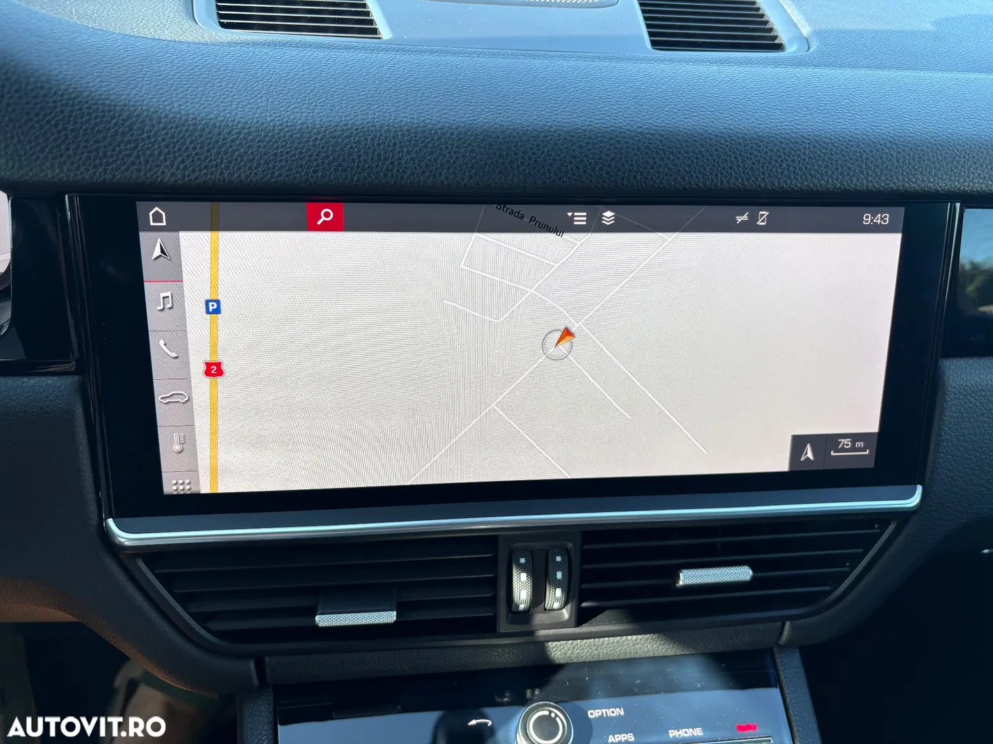 2019 Porsche Cayenne Standard, photograph 10