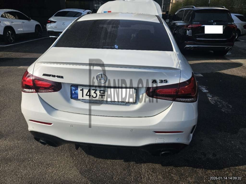 2023 Mercedes-AMG A35 4MATIC, photograph 1