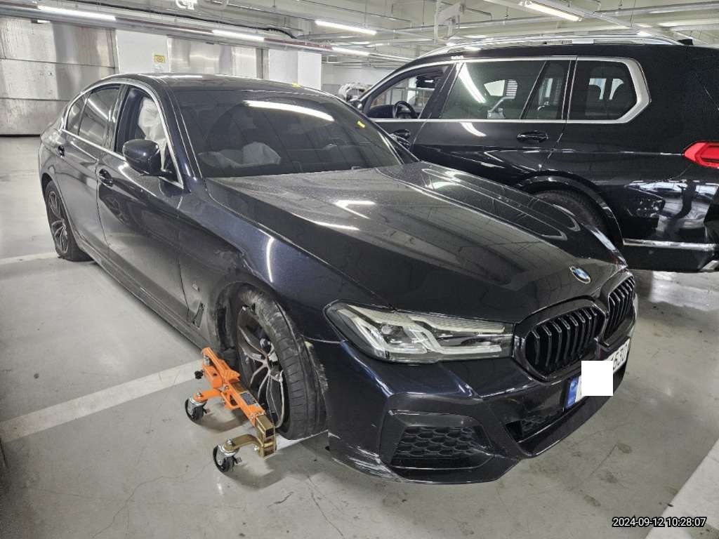 2023 BMW 520i, photograph 4