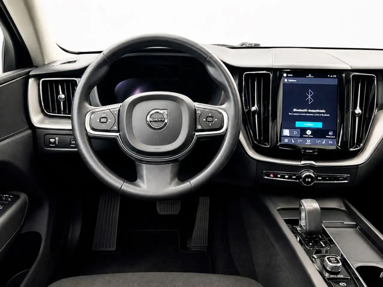 2022 Volvo XC60 B4 Momentum Pro AWD Aut., photograph 10