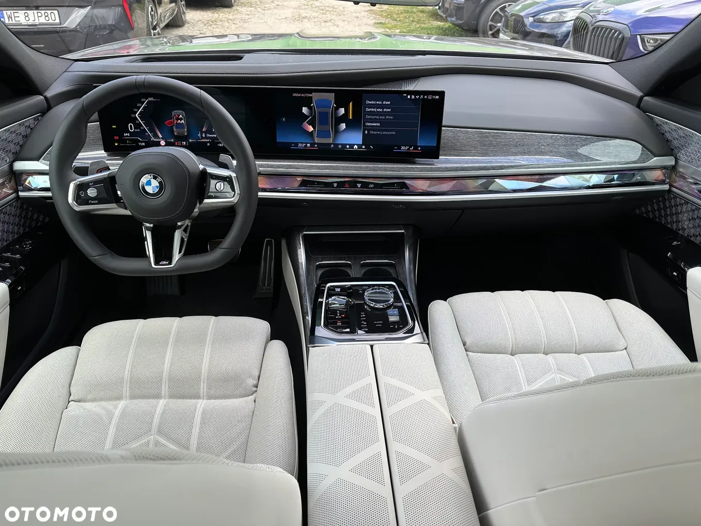 2025 BMW Seria 7 740d xDrive mHEV M Sport sport, photograph 8