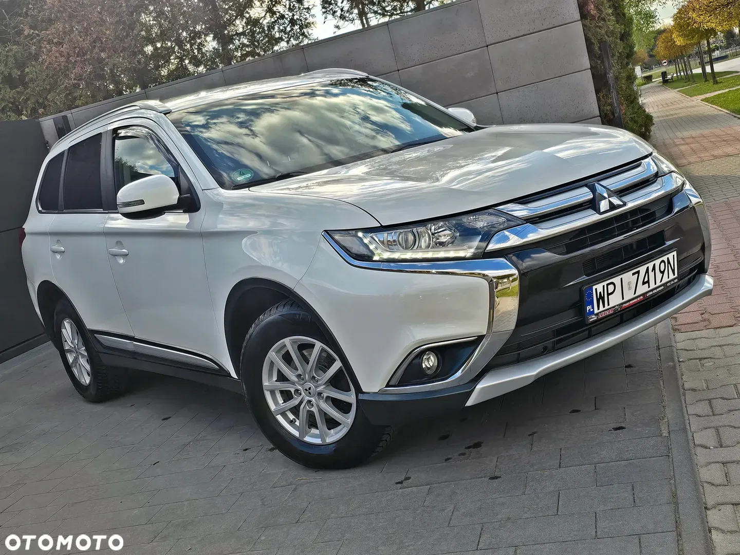 2016 Mitsubishi Outlander 2.0 2WD Invite, photograph 3