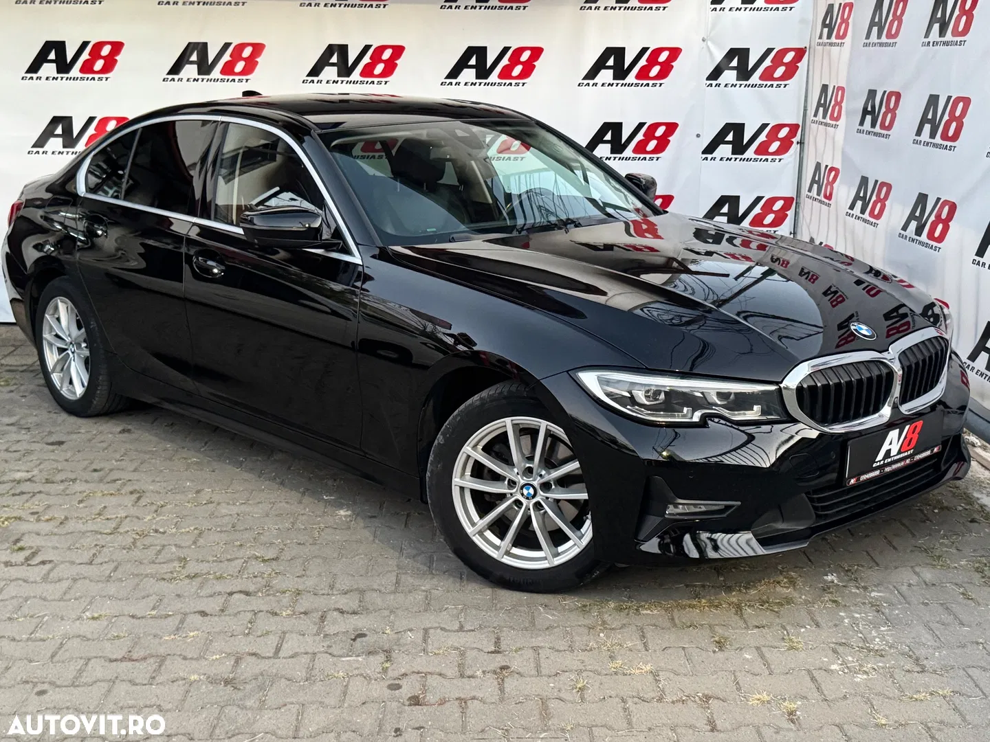2020 BMW Seria 3 320d xDrive Aut. Luxury Line, photograph 1