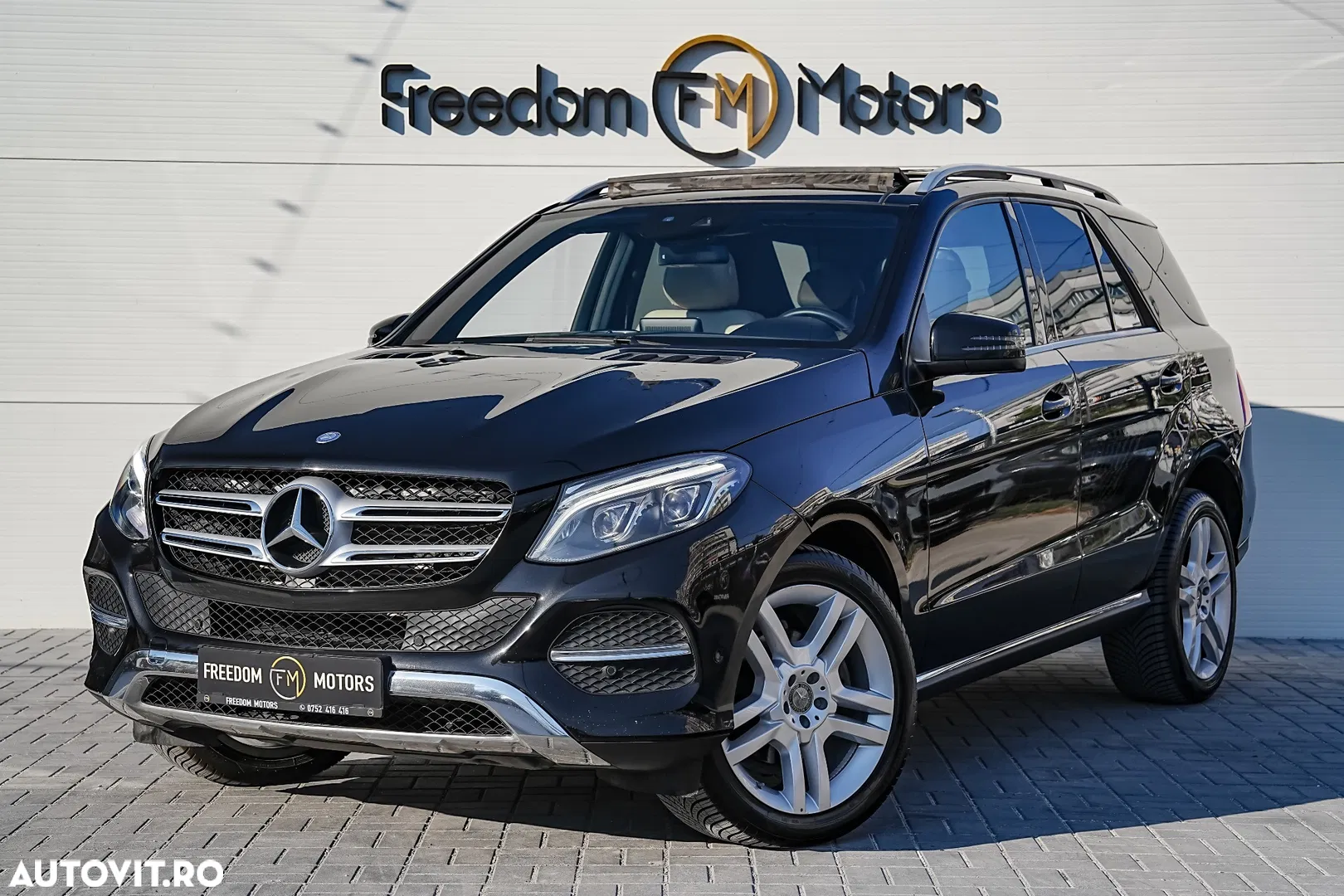 2016 Mercedes-Benz GLE ver-e-8g--dct-amg-line-advanced-plus, photograph 2