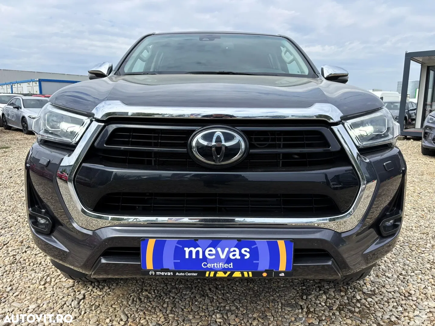 2022 Toyota Hilux 2.8D 204CP 4x4 Double Cab AT Executive, photograph 4