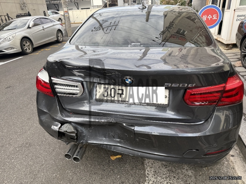 2018 BMW 320d WLTP, photograph 2