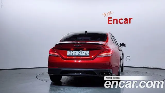 Genesis G70 2.0T — photo 1 of 20
