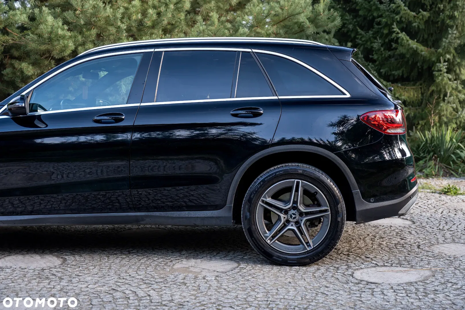 2020 Mercedes-Benz GLC 200 d 4Matic 9G-TRONIC AMG Line, photograph 9