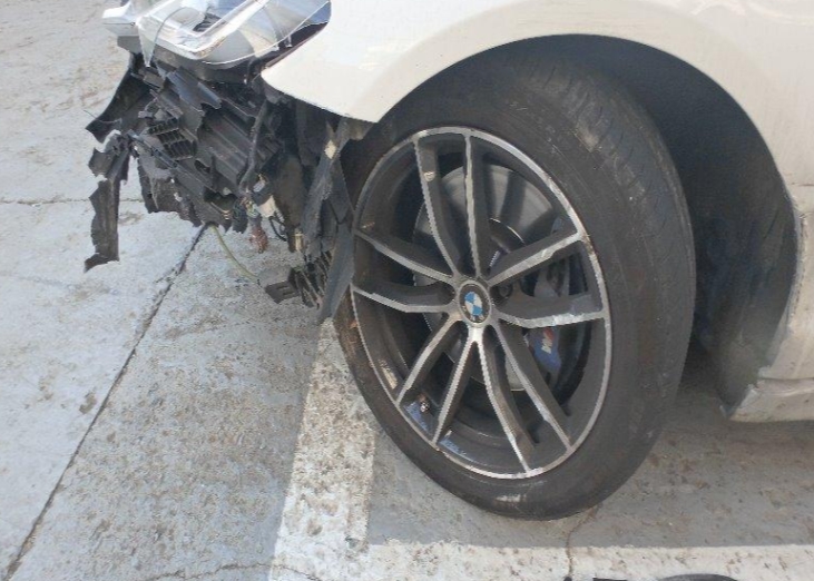 2021 BMW 523d, photograph 6