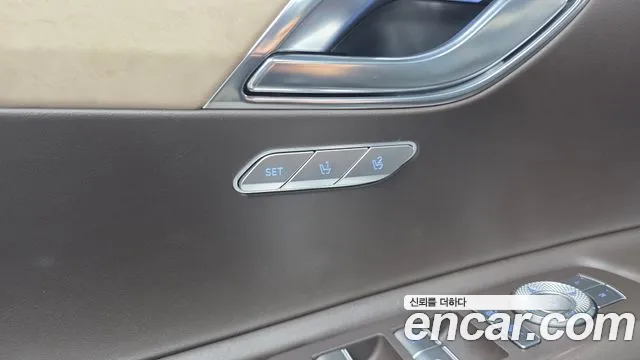 Genesis GV80 3.0 Diesel AWD — photo 1 of 35