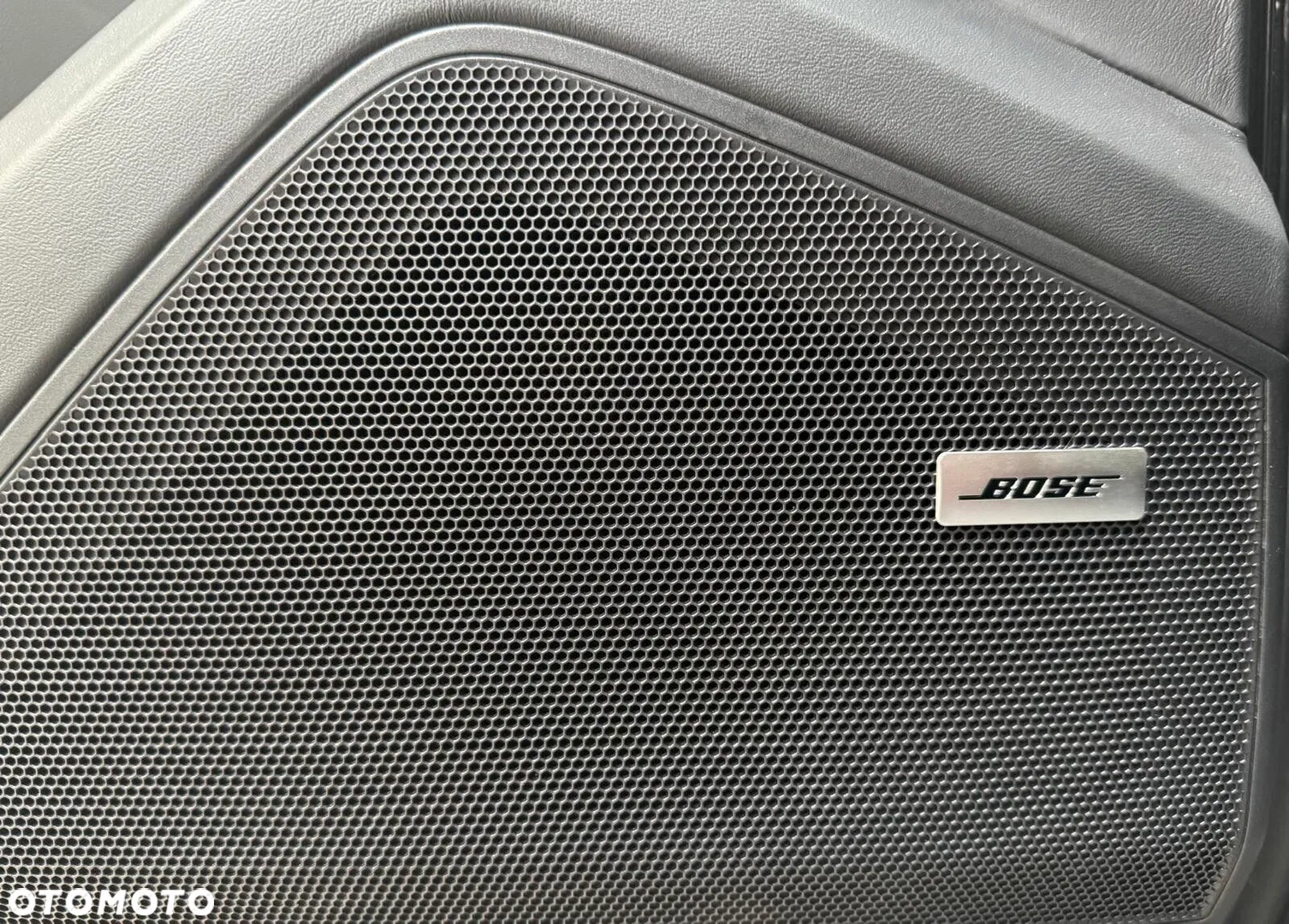 2023 Porsche Cayenne, photograph 11