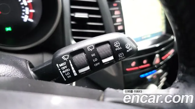 2018 KG_Mobility_Ssangyong TIBOLI VX 2WD, photograph 8