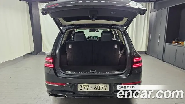 Genesis GV80 2.5T Gasoline AWD — photo 1 of 32