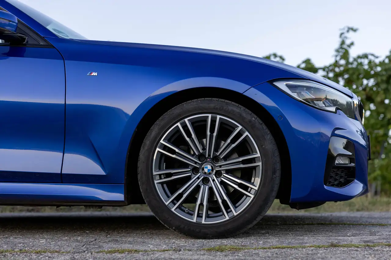 2019 BMW 318 318d Aut. M Paket / Laserlicht, Harman Kardon, Head Up / Top gepflegt, photograph 8
