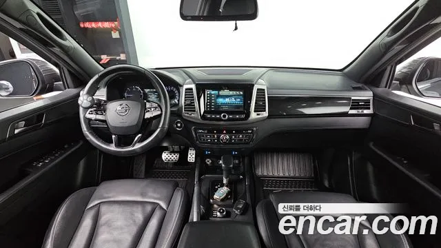 2021 KG_Mobility_Ssangyong Rexton Diesel 2.2 4WD, photograph 2