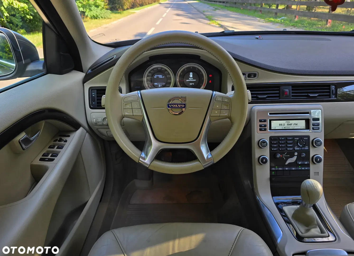 2011 Volvo V70 2.5T Summum, photograph 5